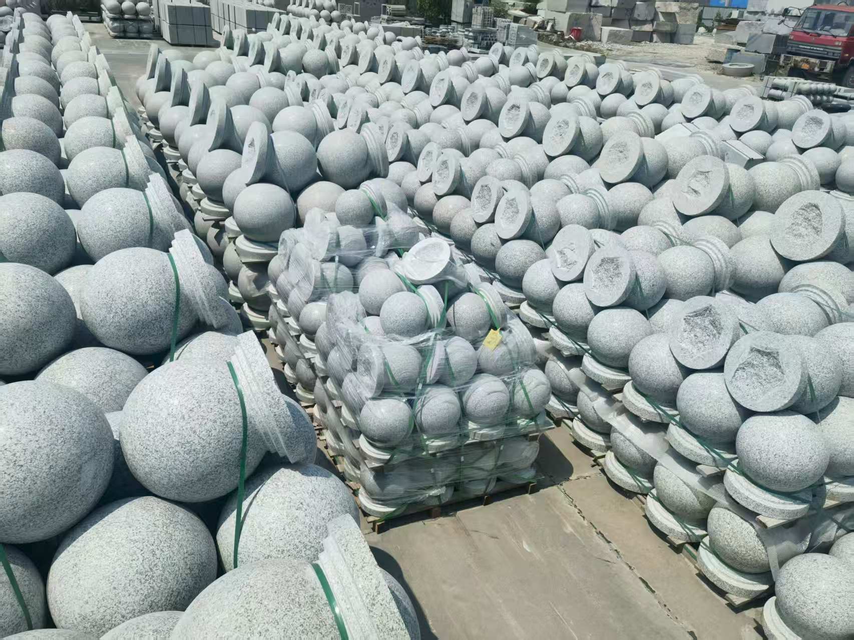 河南 花岗岩实心圆球，石球，挡车球，挡车石，车止石，路障石。