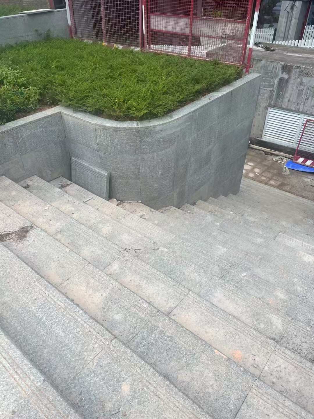 河南 芝麻黑火烧面铺装案例