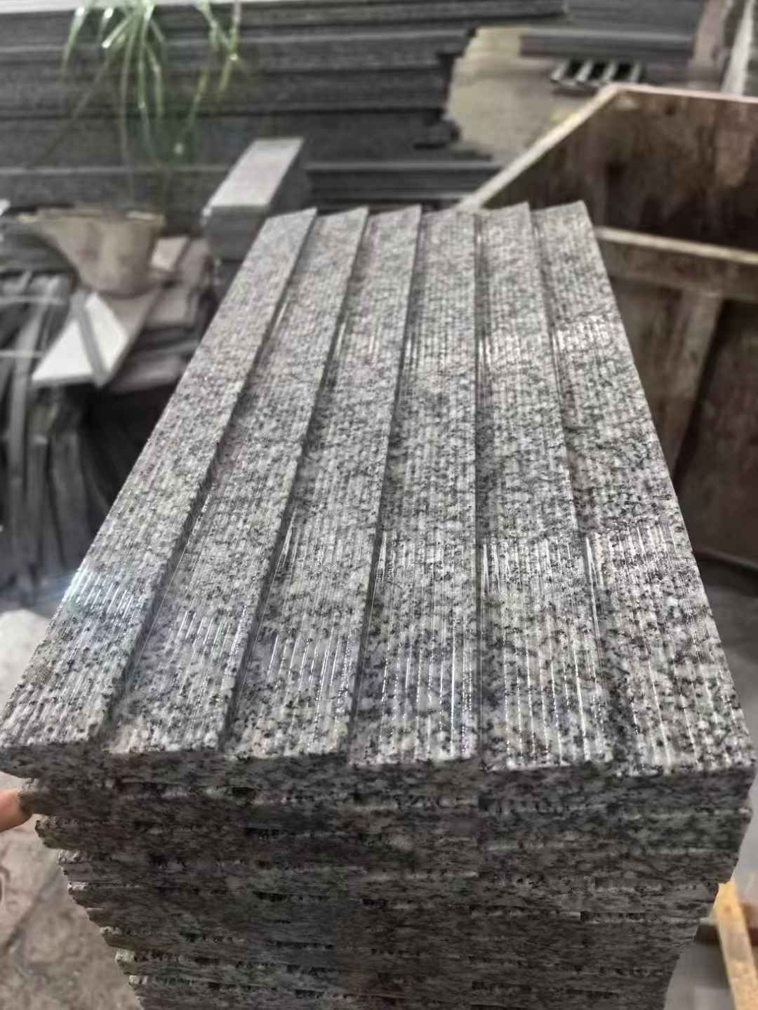 河南 狼牙石